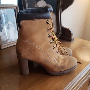 Timberland heeled boots